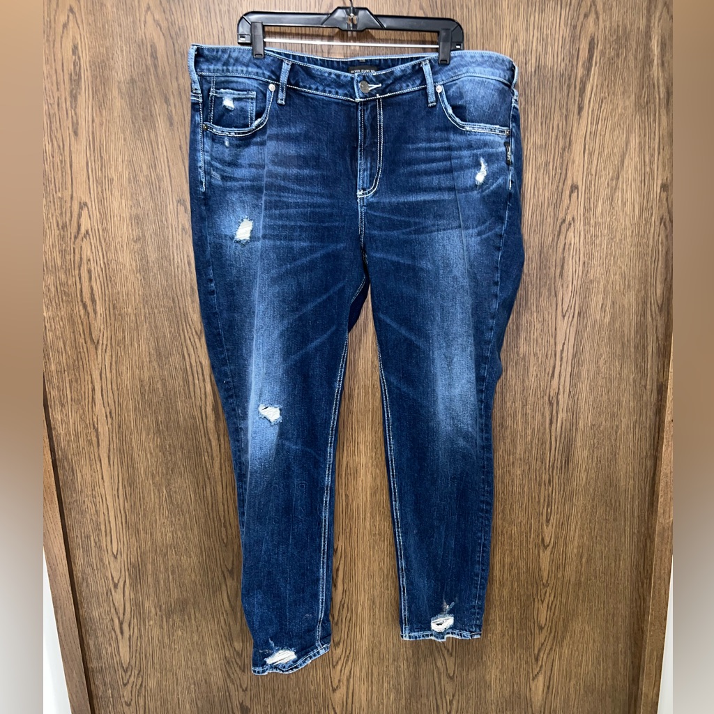 Women’s Silver Jeans Distressed Boyfriend Fit Jeans Size 20x29